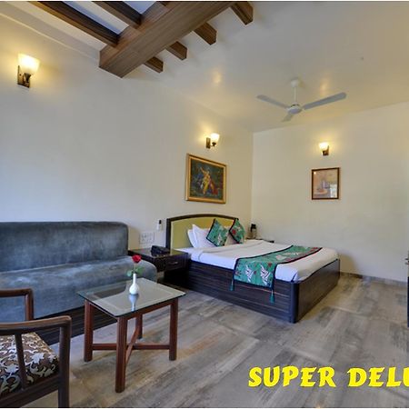 Hotel Karnavati Mount Abu Exterior foto