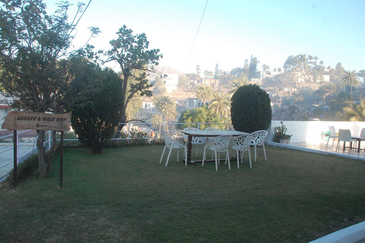 Hotel Karnavati Mount Abu Exterior foto